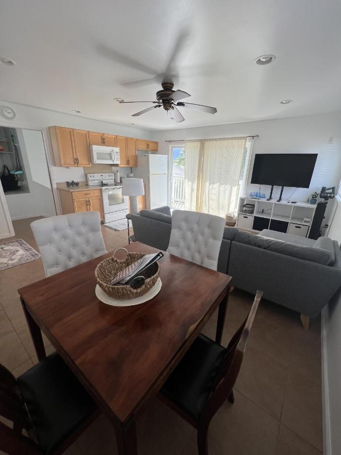 Kailani Loft, Kailua Coconut Grove 1-Bedroom Luaran gambar